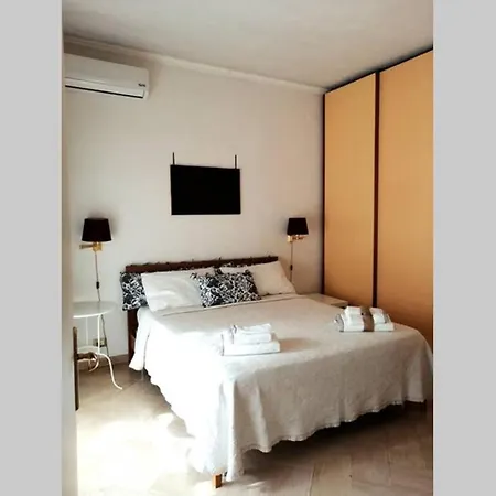 Apartment Casa Valerio Bari